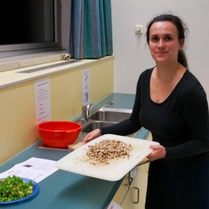 Löwenzahnwurzeln fertig zum Braten