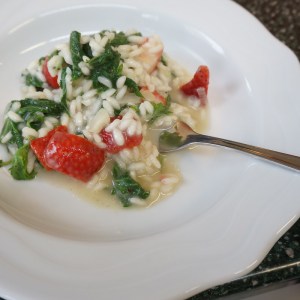 Brennnessel-Erdbeer-Risotto