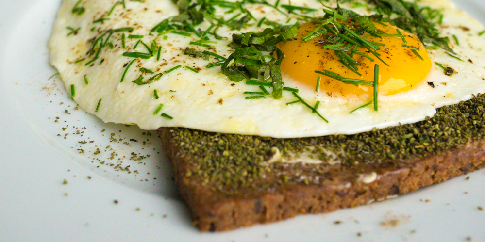 Wilde würzige Samen im&nbsp;Juli